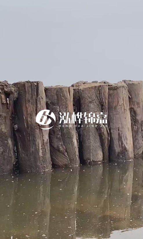 松木樁圍堰如何施工才能保證穩(wěn)固性？專業(yè)打樁隊(duì)一步步教你！