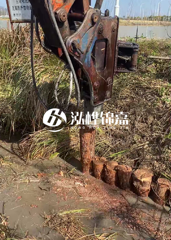 松木樁施工雙排支護(hù)樁和單排支護(hù)樁的區(qū)別？什么時(shí)候采用雙排？
